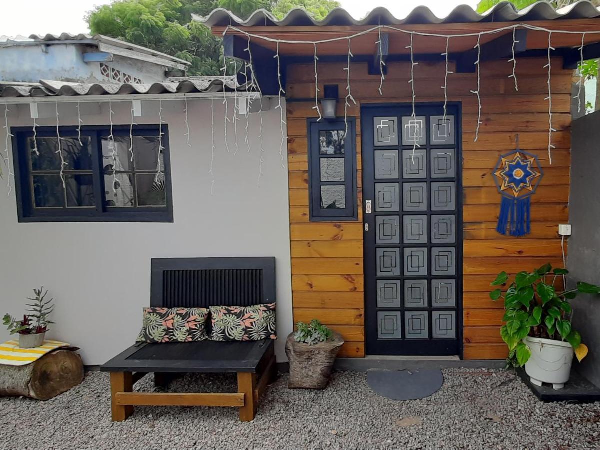 Villacasamarela Mini Casinhas De Hospedes Rio Vermelho Florianópolis Dış mekan fotoğraf